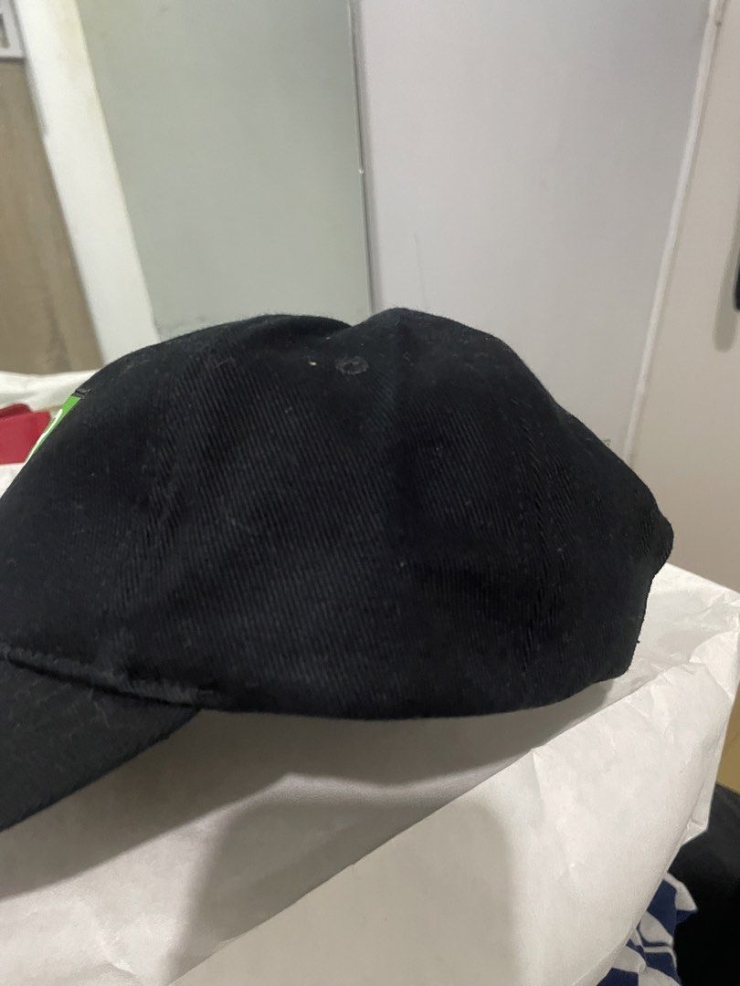 Balenciaga Cap (Category: Caps & Hats) located in Binan City. Submitted by winds06 (Listing ID 1441648524, Image 2). Description: Used once. No issue. Fresh as new. .
