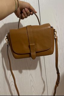 (Category: ) located in . Submitted by geja_bags (Listing ID 1441723760, Image 1). Description: .