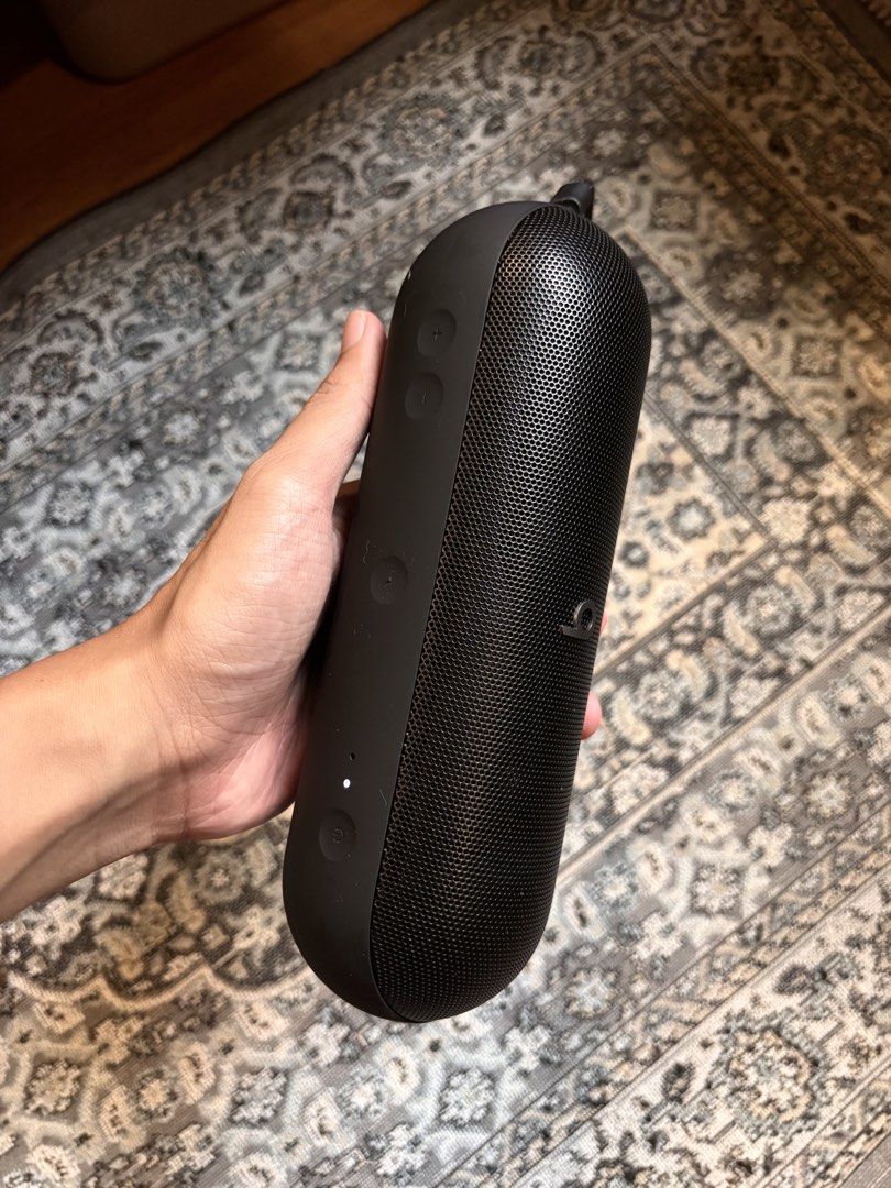 Beats Pill 2024 - Black (Category: Soundbars, Speakers & Amplifiers) located in Cavite. Submitted by zolarbs (Listing ID 1441674455, Image 2). Description: Great condition. Under warranty till July 2, 2026 No dents, no scratches. I already disposed the Original Box. Comes with Silicone Protective Case. RFS: Need funds.