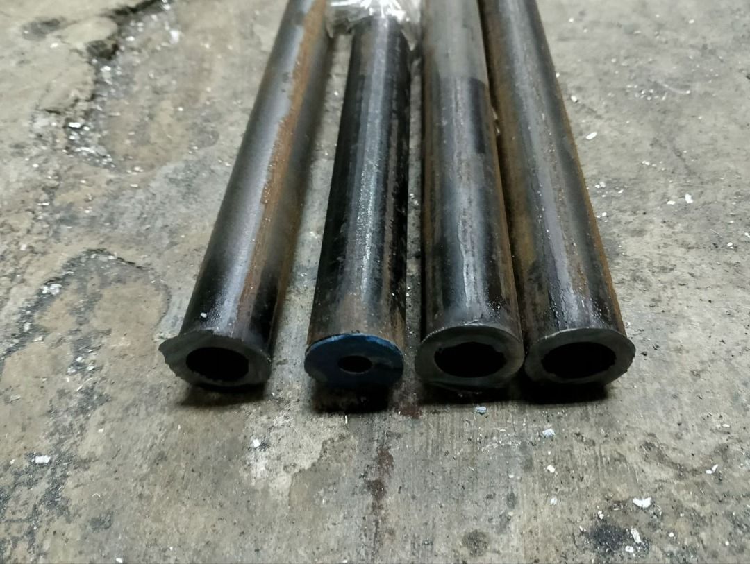 BI Pipe Seamless Specs: 3/4"x6mtrs sch80 (Category: Industrial Equipment) located in Manila. Submitted by joeyroque09 (Listing ID 1441598054, Image 1). Description: BI Pipe Seamless Specs: 3/4"x6mtrs sch80 Price: 1190.