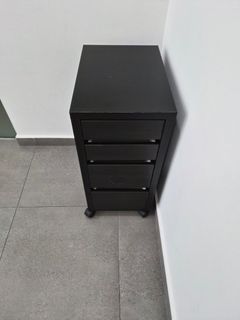 (Category: ) located in . Submitted by aaaa-00 (Listing ID 1441632914, Image 1). Description: .