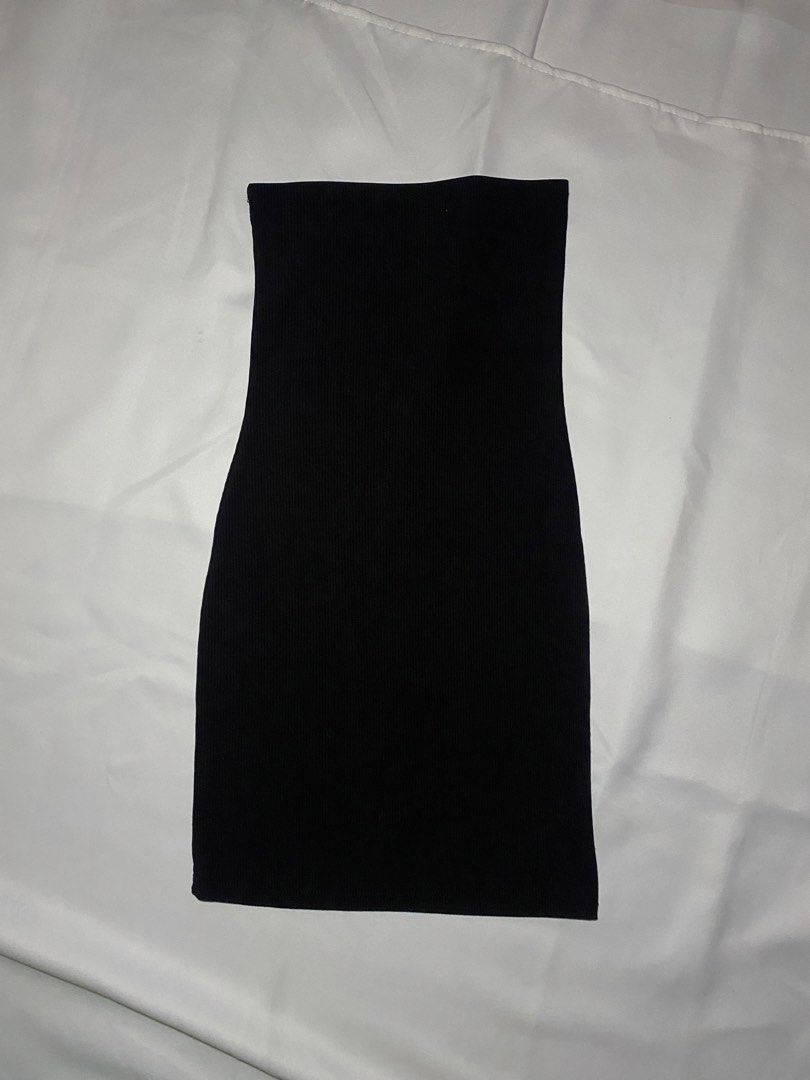 Black Tube Dress (Category: Dresses) located in Manila. Submitted by shopbyfab (Listing ID 1441727795, Image 1). Description: .