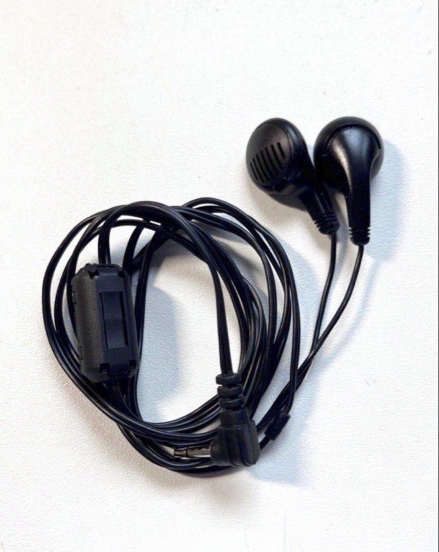 Black Wired Earphones