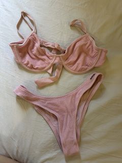 (Category: ) located in . Submitted by forealapril (Listing ID 1441639125, Image 1). Description: .