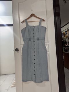 (Category: ) located in . Submitted by thriftchic_ (Listing ID 1441672235, Image 1). Description: .