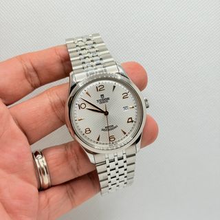 Tudor Collection item 2