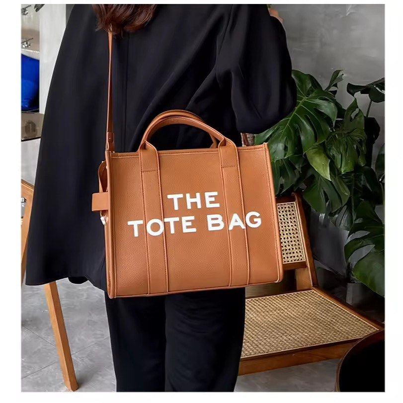 [BRANDNEW] TOTE BAG BROWN TWO WAY (Category: Tote Bags) located in Manila. Submitted by chris.nix (Listing ID 1441741952, Image 2). Description: .