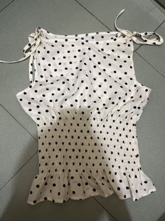 (Category: ) located in . Submitted by moncart (Listing ID 1441717086, Image 1). Description: .