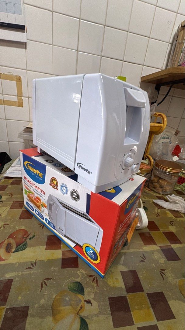 Bread toaster - like new471789341645230080