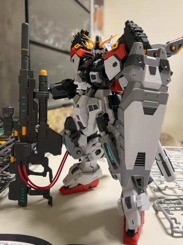 Built ZZA Regus MG 1/100 Model Kit {mgex gundam gunpla mgsd fenrir skydefender} (Category: Gundam Model Kits) located in Singapore. Submitted by mechplayer.sg_mecha (Listing ID 1441697762, Image 1). Description: professionally built MG ZZA REGUS painted inner frame - Master Grade Gundam model - Assembled and posed - Includes signature rifle and shield - Great display piece for fans - No original box or manual included.