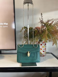 (Category: ) located in . Submitted by pick_thrift. (Listing ID 1441687148, Image 1). Description: .