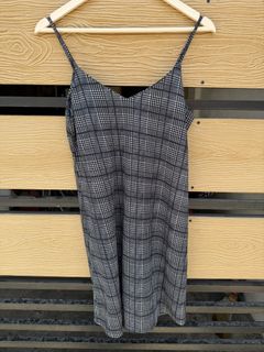 (Category: ) located in . Submitted by felyfashion (Listing ID 1441653444, Image 1). Description: .