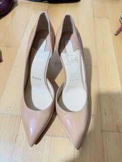 (Category: ) located in . Submitted by closetbank (Listing ID 1441777580, Image 1). Description: .