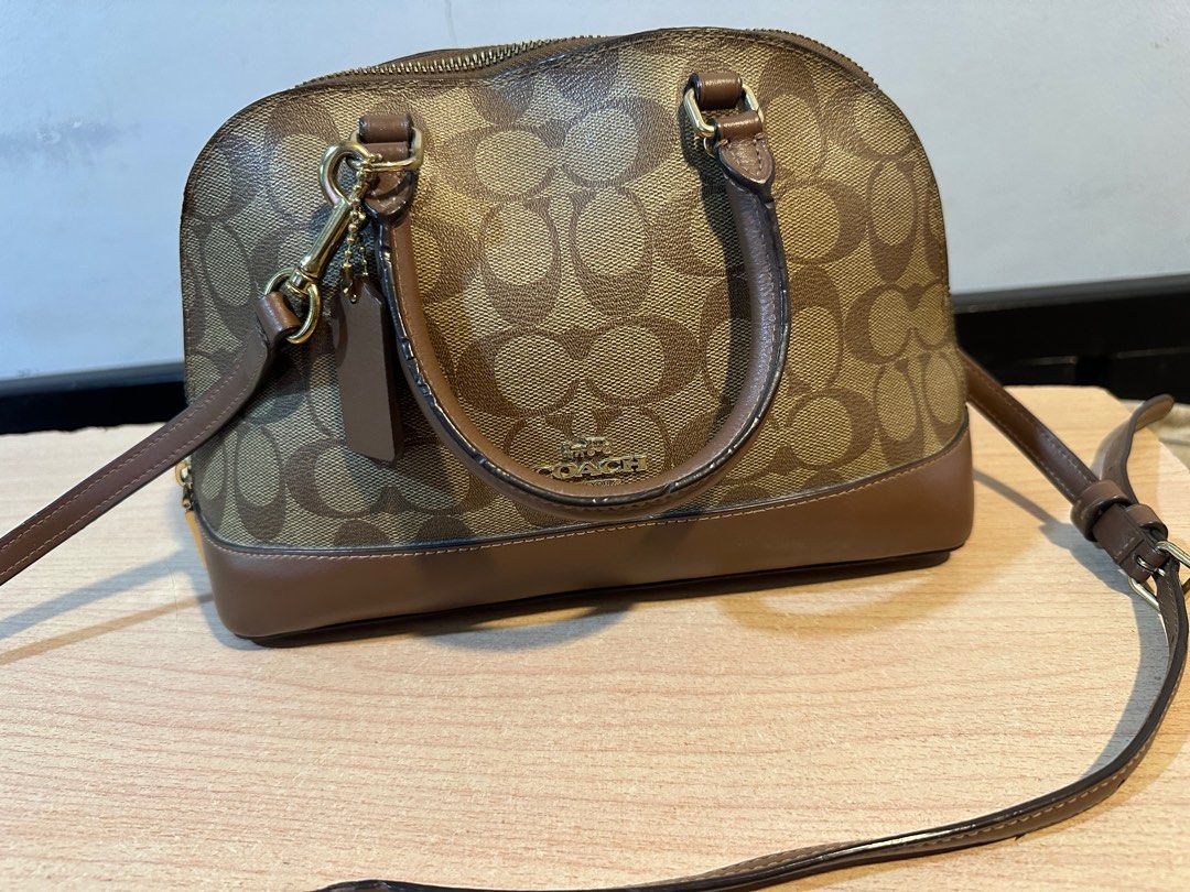 Coach mini sierra (Category: Luxury Bags & Wallets) located in Manila. Submitted by preloved_by_ea (Listing ID 1441730287, Image 1). Description: Lightly used Authentic mini sierra .