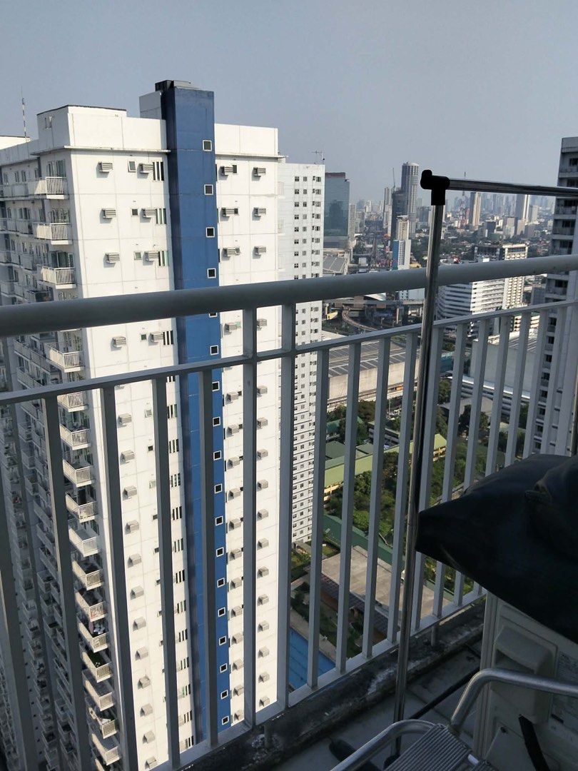 Condo for sale (Category: Apartments & Condos) located in Pasay City. Submitted by jenque (Listing ID 1441588444, Image 1). Description: 2 CONDO UNITS FOR SALE | SMDC THE GRASS RESIDENCES, NORTH EDSA Rare Take All Opportunity! 2 adjacent units - perfect for investment or combine into 1 big unit! UNIT 1: 23.84 sqm - 1 Bedroom, 1 T&B UNIT 2: 26.84 sqm - 1 Bedroom, 1 T&B COMBINED: 50.68 sqm BOTH UNITS: - 40th Floor(penthouse)Tower 2 - With balcony -