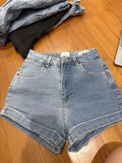 (Category: ) located in . Submitted by strawberry0402 (Listing ID 1441677941, Image 1). Description: .