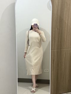 (Category: ) located in . Submitted by petiteprelovecloset (Listing ID 1441764804, Image 1). Description: .