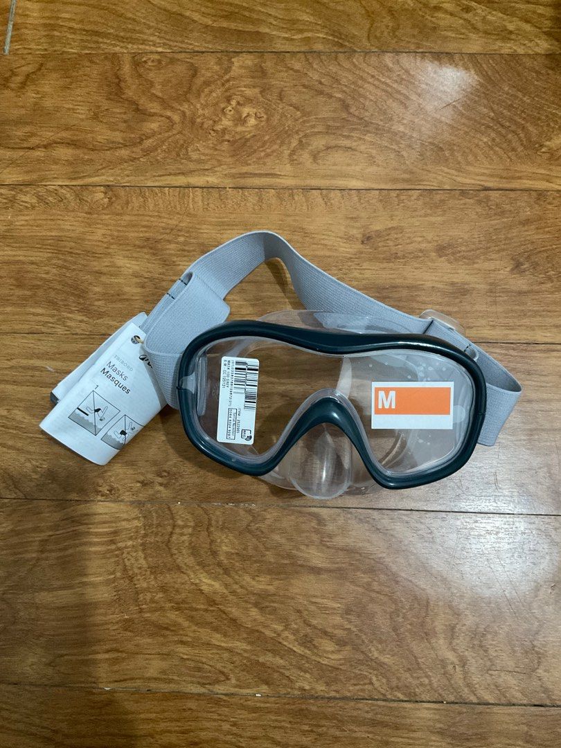 Decathlon Scuba Snorkeling Mask (Category: Water Sports) located in Rizal. Submitted by casheworks (Listing ID 1441737425, Image 1). Description: Decathlon Scuba Snorkeling Mask - brand new, just arrived today, june 3 - size medium - includes manual RFS: accidental purchase/double purchase 🏷️ price: 480 (original price) SF to be shouldered by buyer..