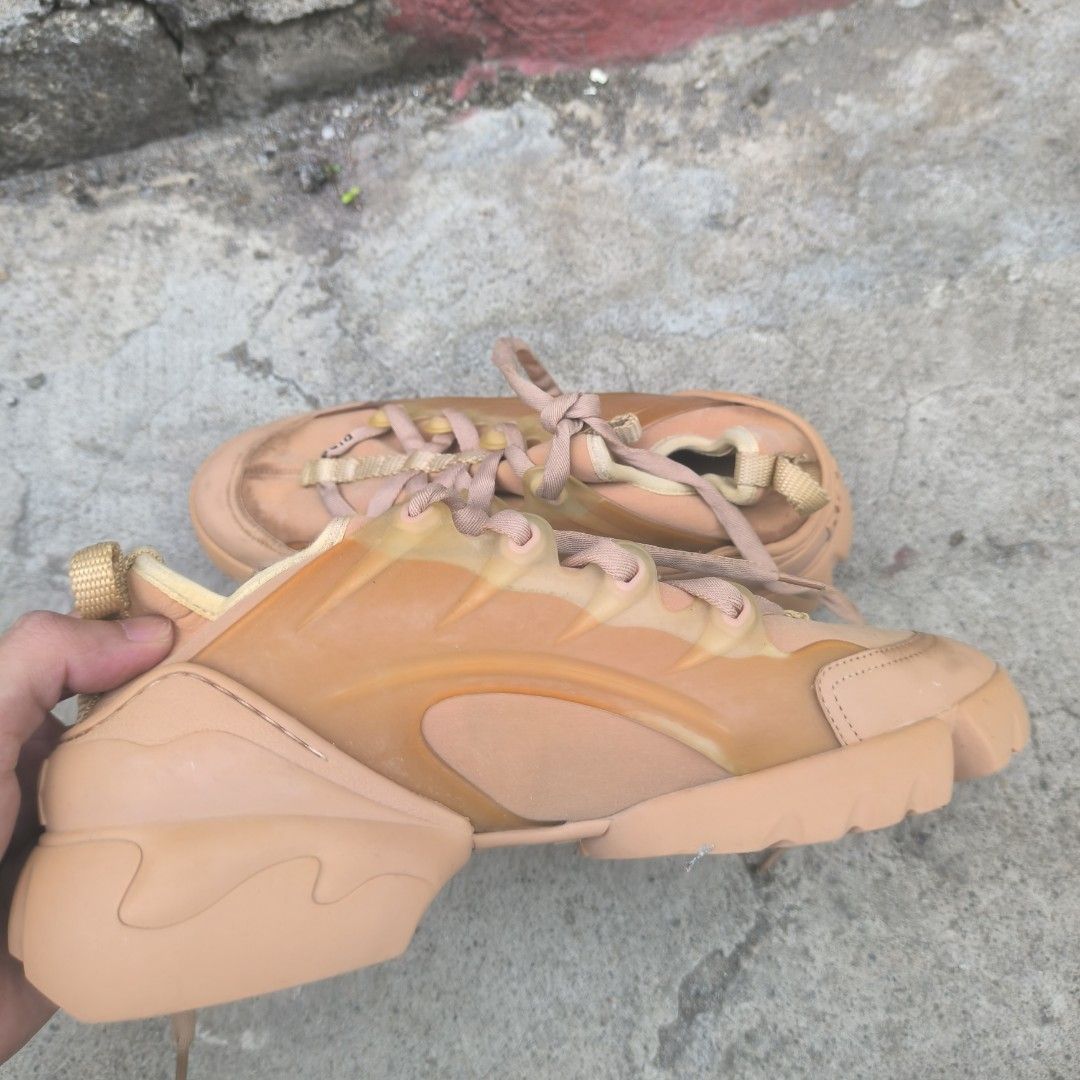 Dior D-Connect Sneaker Nude/Beige Technical Fabric (Category: Sneakers) located in San Pedro. Submitted by gonzalesrailey (Listing ID 1441692127, Image 1). Description: size 37 Get 40% off on each pair when you buy 5 or more pairs of shoes. Preloved shoes – just need a deep clean for your satisfaction. What you see is what you get! Please note: No returns accepted. Buy at your own risk..
