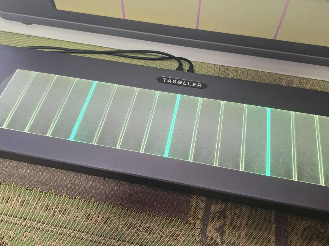 DJDAO TASOLLER Touch-based rhythm game controller (CHUNITHM style)471842804571852801