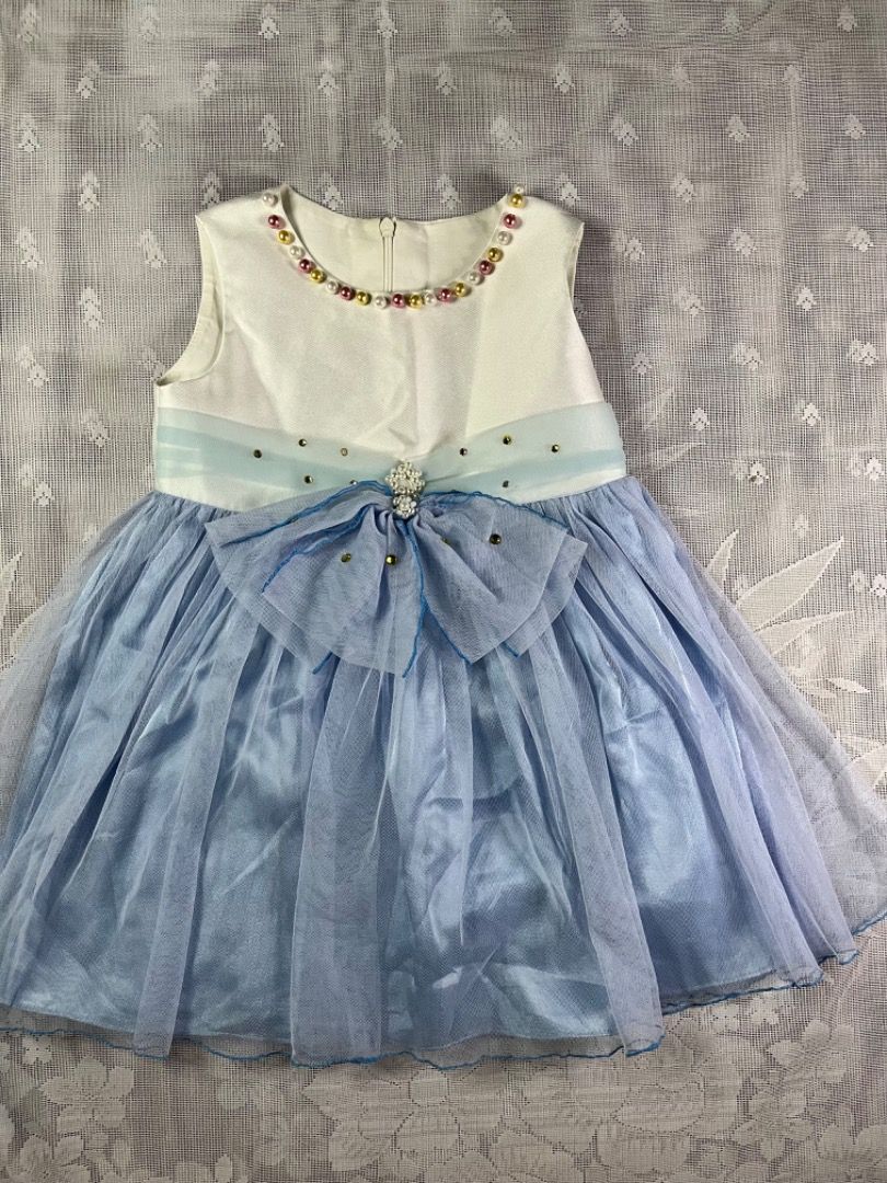Dress for kids (Category: Babies & Kids Fashion) located in Manila. Submitted by ryankurt (Listing ID 1441759428, Image 1). Description: Fs po 200 nalang po eto.