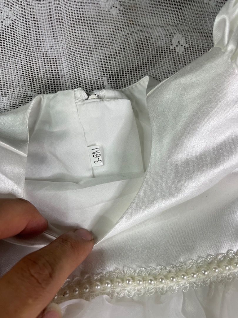 Dress for sale (Category: Babies & Kids Fashion) located in Manila. Submitted by ryankurt (Listing ID 1441759901, Image 3). Description: No issues .