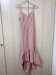 (Category: ) located in . Submitted by s_ophie_s_wardrobe (Listing ID 1441763915, Image 1). Description: .