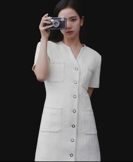 (Category: ) located in . Submitted by gracewanggg (Listing ID 1441652059, Image 1). Description: .