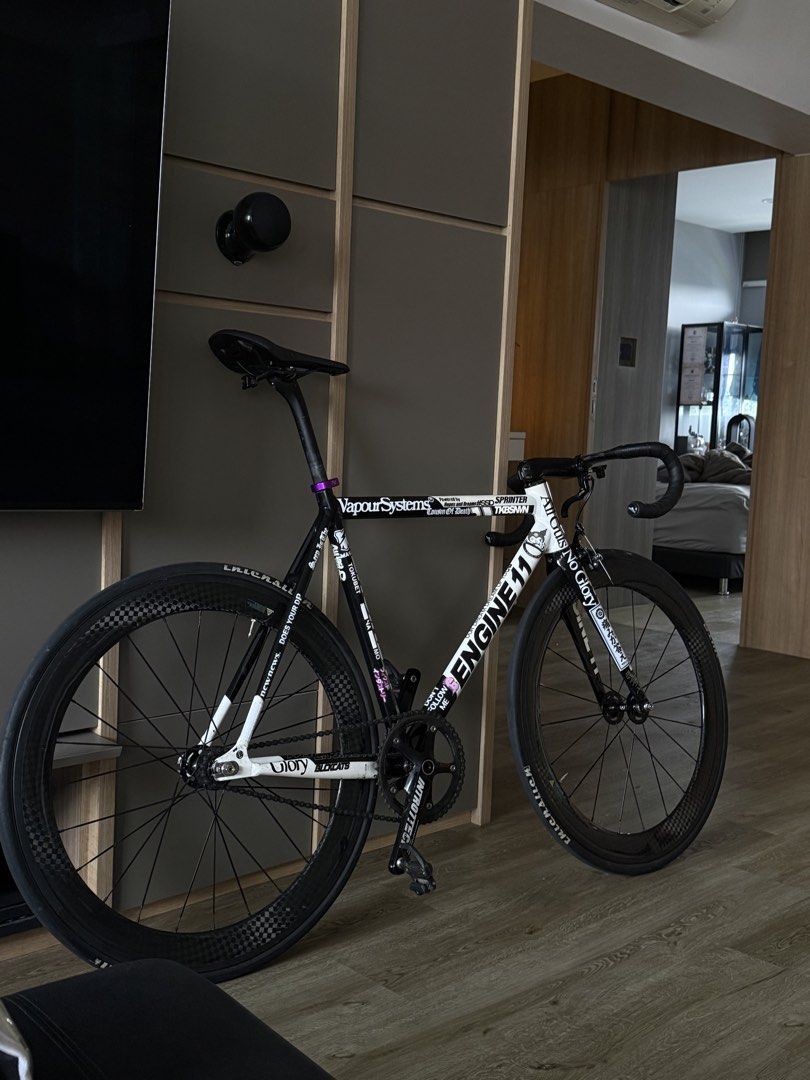 Engine 11 Sprinter (Category: Bicycles) located in Singapore. Submitted by jeromeezz (Listing ID 1441653367, Image 2). Description: Lf offers WTT/WTS Tanjordy fs Small dent CB PRICE.