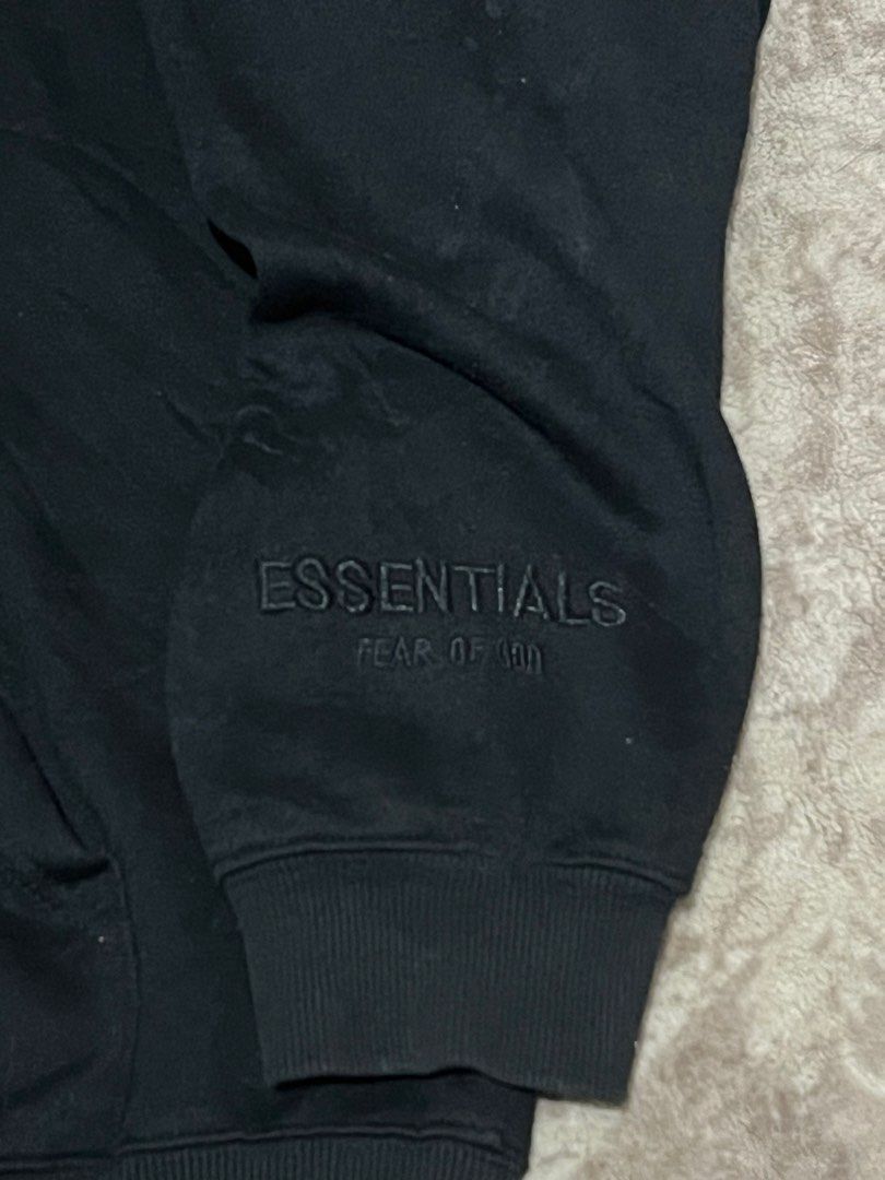 Fear of God Essentials Black Hoodie Reflectorized (Category: Hoodies) located in Manila. Submitted by joshua_hq (Listing ID 1441688140, Image 3). Description: - Authentic Fear of God Essentials hoodie - Features the signature Essentials logo on the chest and sleeve - Large, eye-catching Essentials graphic on the back - Designed for ultimate comfort and style - Ideal for casual everyday wear - 25 length - 24 width - negotiable .