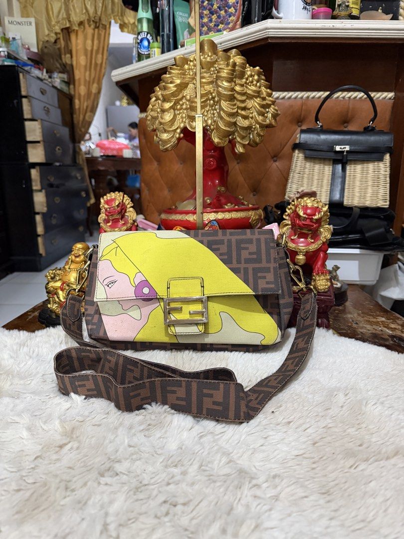 Fendi zucca baguette (Category: Luxury Bags & Wallets) located in Calamba. Submitted by angelspetdogs (Listing ID 1441629234, Image 2). Description: Fendi kili bag and sling bag minimal sign of used sa hardware kc preloved ff underziped with code kayo na humusga kc nabili ko pa cia dati ng mahal .