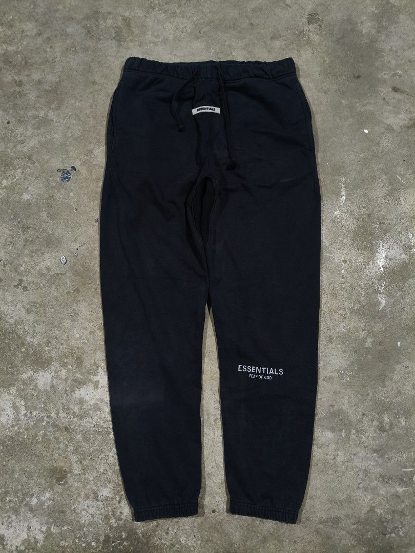 FOG ESSENTIALS JOGGER PANTS (Category: Joggers) located in Jiabong. Submitted by pwanad_thrifts (Listing ID 1441771326, Image 1). Description: FOG ESSENTIALS JOGGER PANTS Size: 32-38 (Garterize) Condition: Good Condition (makapal ang tela) Color Rate: 8.8/10 Issue: Minimal Sun fades 💰: 250 +sf.