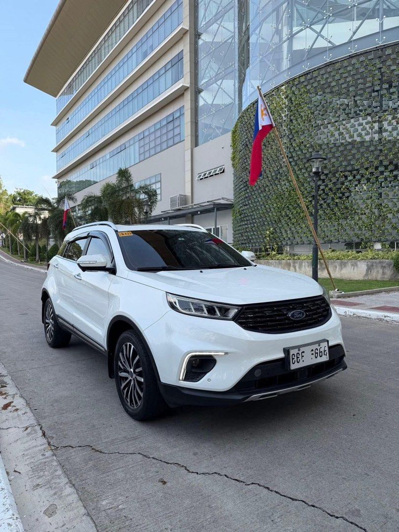 Ford Territory Titanium + Auto (Category: Used Cars) located in Manila. Submitted by quality_cars (Listing ID 1441767300, Image 2). Description: FOR SALE‼️ Cash/Trade-in/Financing accepted✔️ 2023 Ford Territory Titanium + • 1.5L ecoboost • Automatic Transmission • 23,xxx Original Mileage • Push Start/Stop • Panoramic Sunroof • 360 Degree Camera • Blind Spot Assist • Factory Leather Seats • Apple carplay/Android auto • Crystal Pearl White original