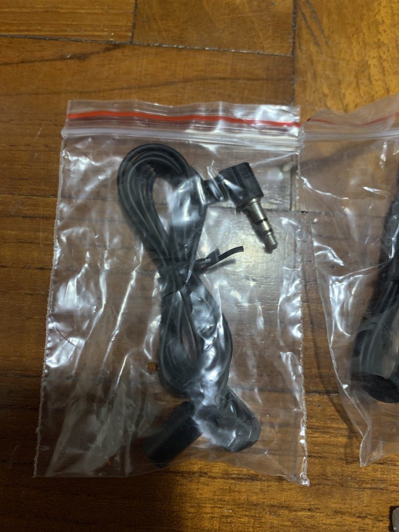 FREE | Assorted Electronic Cables472435069404456961