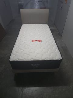 (Category: ) located in . Submitted by yongwu0513 (Listing ID 1441682889, Image 1). Description: .