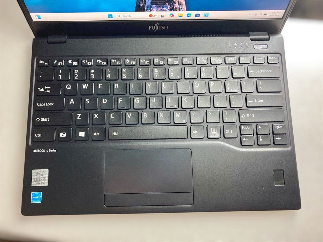 Fujitsu Lifebook U9310 Laptop472197476690186241