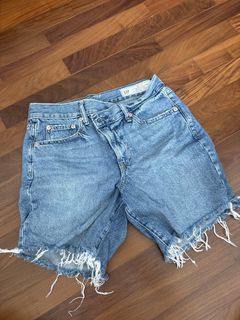 (Category: ) located in . Submitted by busyelephant (Listing ID 1441639903, Image 1). Description: .