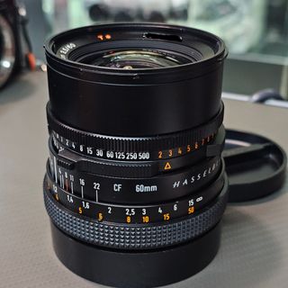 （分類：）位於 。 由 flagshipcamera2 提交（商品編號 1441625456，圖片 1）。簡介： 。