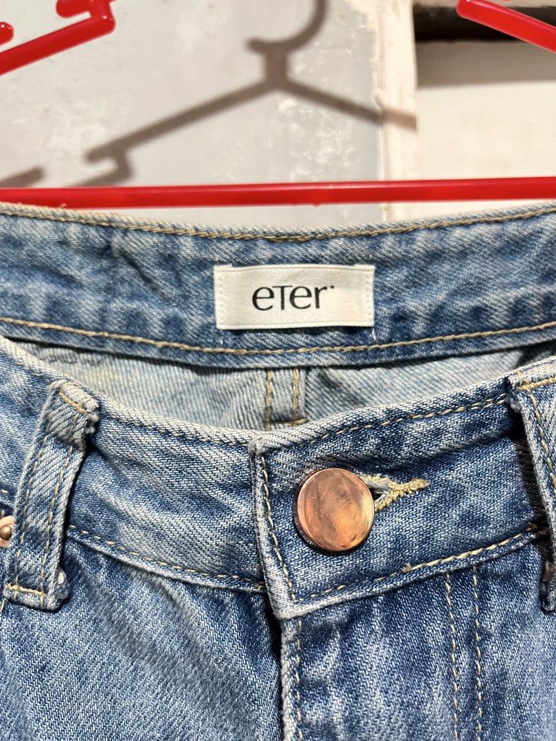 High Waisted Wide Leg Jeans (Category: Jeans) located in Taguig. Submitted by ls_ln (Listing ID 1441628179, Image 2). Description: - ETER brand jeans - High-waisted fit - Wide leg cut - Classic blue wash - Size: waist 32cm.