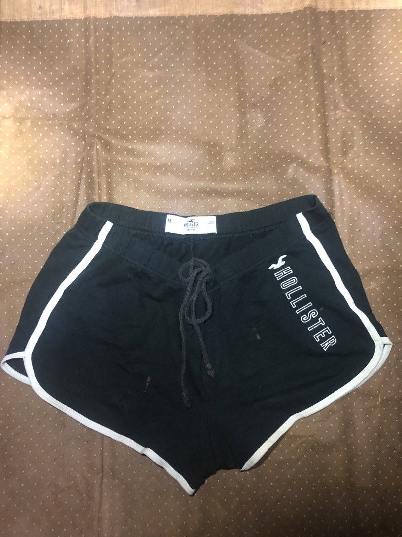 Hollister Shorts (Category: Shorts) located in Carmen. Submitted by fukqueazz (Listing ID 1441762982, Image 3). Description: Hollister 350Each Good Condition 27-29 Sizes Adjustable Waist (Laced) 📍Cebu JnT Express Mop: GcSh.