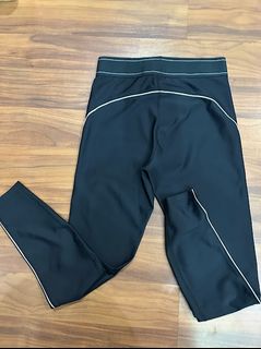 (Category: ) located in . Submitted by shop_yx (Listing ID 1441607325, Image 1). Description: .
