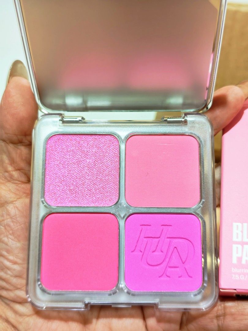 Huda Beauty Blush Filter Blurring Blushlighter Palette (Category: Makeup) located in Rizal. Submitted by wiseowl_765825 (Listing ID 1441606688, Image 3). Description: Shade : Baby Pink 💯 % original from Sephora.