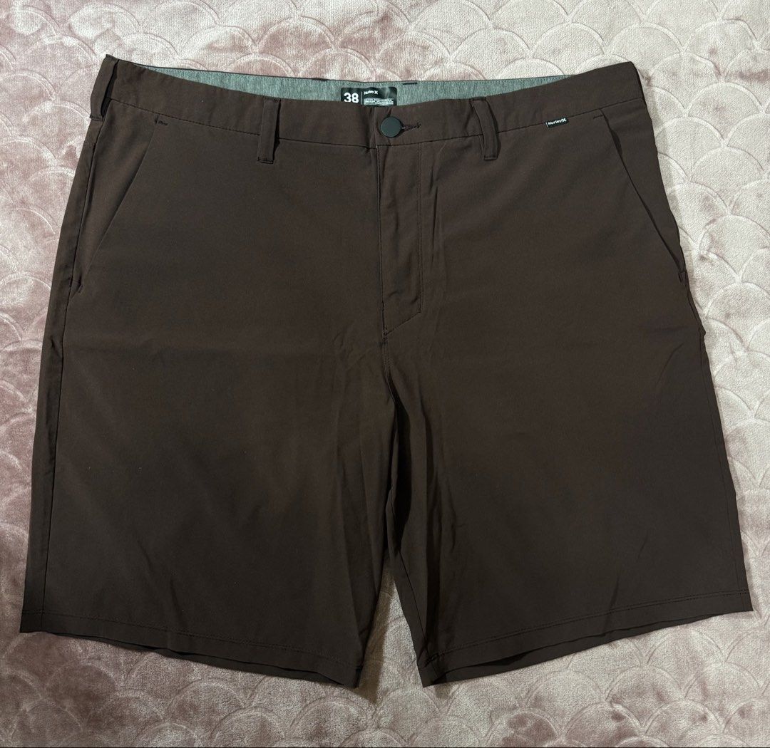 Hurley Men's Brown Chino Dri-fit Shorts 001 (Category: Shorts) located in Quezon City. Submitted by aryang.g (Listing ID 1441763243, Image 1). Description: Hurley Men’s Brown Chino Dri-fit Shorts •Size: 38 waist •Color: Brown •Washed already and ready to use •Negotiable:)) Issue: Missing 1 button on the back pocket Location: Del Monte, Quezon City / Ugong, Valenzuela Delivery Method: •Delivery fees are shoulder by the Buyer •Metro Manila: (Same D
