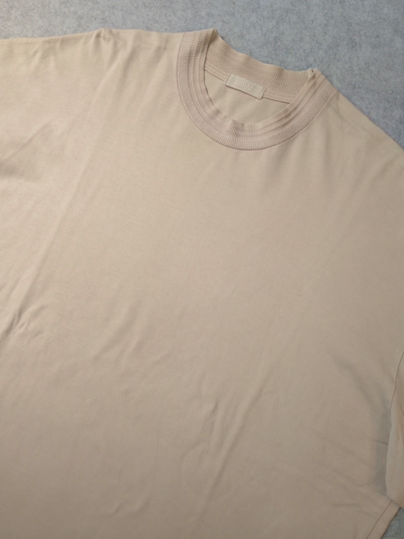 INNAT Beige Boxy T-shirt (Category: Tshirts & Polo Shirts ) located in Manila. Submitted by highsobriety.co (Listing ID 1441658390, Image 3). Description: SS Tee in Natural — Made in Japan 26.5 x 29 in Size 3 on tag Very good condition No issues Items are pre-owned. Not affiliated with featured brands..