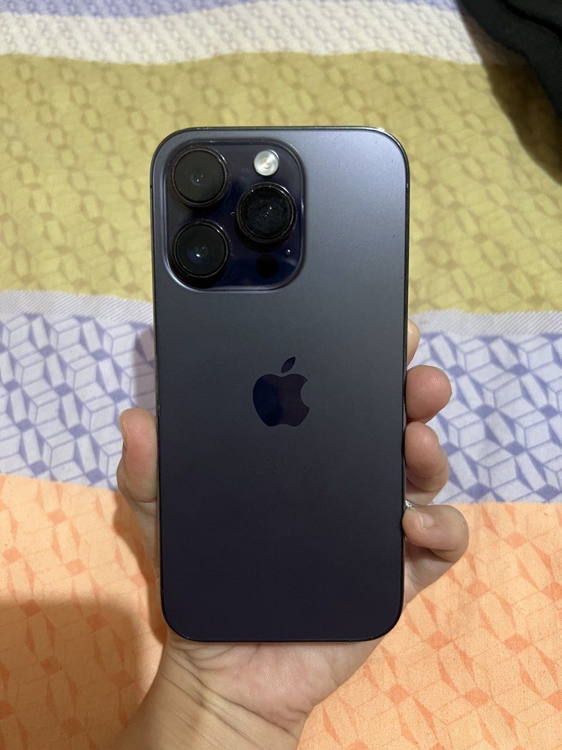 Iphone 14 Pro 256 GB 100BH (Category: iPhone 14 Series) located in Quezon City. Submitted by plzdeclutter (Listing ID 1441652424, Image 1). Description: - iPhone 14 Pro - 256 GB Storage - Deep Purple Color - Replaced genuine battery, genuine camera (100% Battery Health) - Lady owned - Apple bought -Unit only - rfs: upgrade .