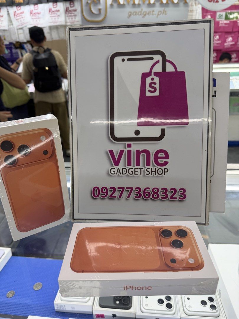 iphone 17 pro 256gb smartlocked brandnew (Category: iPhone 17 Series) located in Antipolo. Submitted by vine_gadget_shop (Listing ID 1441658373, Image 2). Description: iphone 17 pro 256gb smartlocked brandnew 1 year warranty .