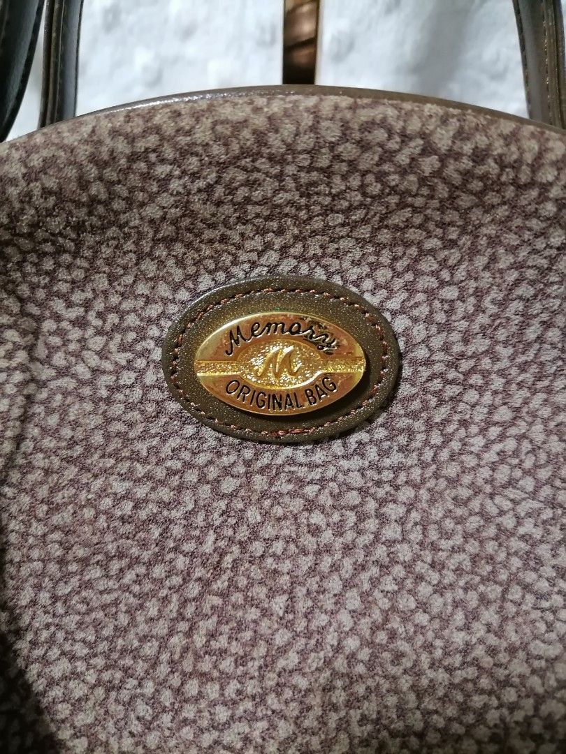 Japan Leather & Suede Two Way Bag (Category: Shoulder Bags) located in Butuan. Submitted by az-branded.items (Listing ID 1441659677, Image 3). Description: Cute & pretty in actual Super matibay din ang material Will give you freebie purse of same color. Authentic item from Japan.