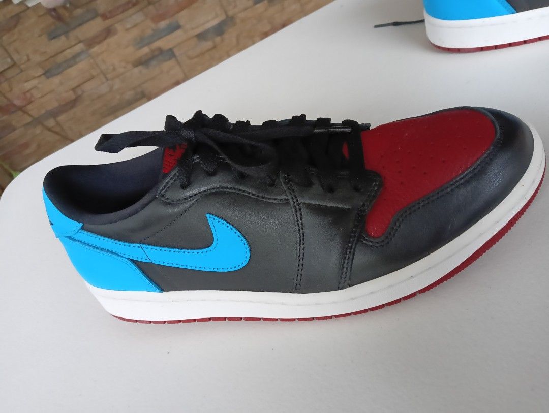 Air Jordan 1 Low 29cm (Category: Sneakers) located in Rizal. Submitted by timeless_shop (Listing ID 1441672435, Image 2). Description: Original Jordan 1 Low 29 cm ito No box at all galing abroad kase 2x lang ginamit ng anak ko Maayos at malinis din Bili dito ay nasa 11,500 Nagamit lang dito ay yung insole sa loob ginamit niya sa ibang shoes niya. Ayaw lang talaga niya Chat for sure buyer only Payment first Gcash BPI JT courier or Lalamove.