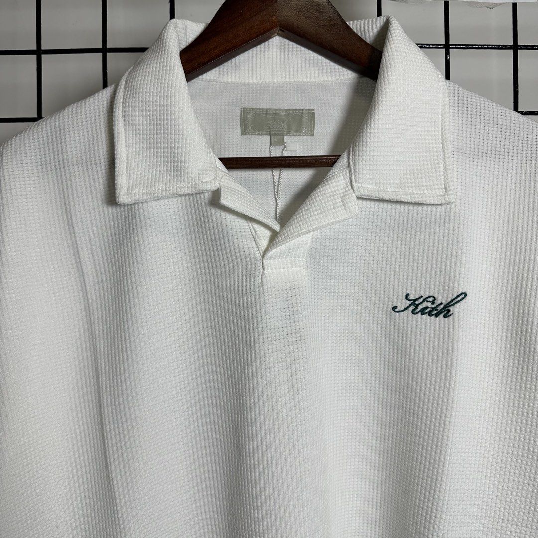 KITH WAFFLE POLO SHIRT (Category: Activewear) located in Talavera. Submitted by puppyinsane (Listing ID 1441772180, Image 2). Description: LARGE FIT LENGTH: 29 WIDTH: 22 .