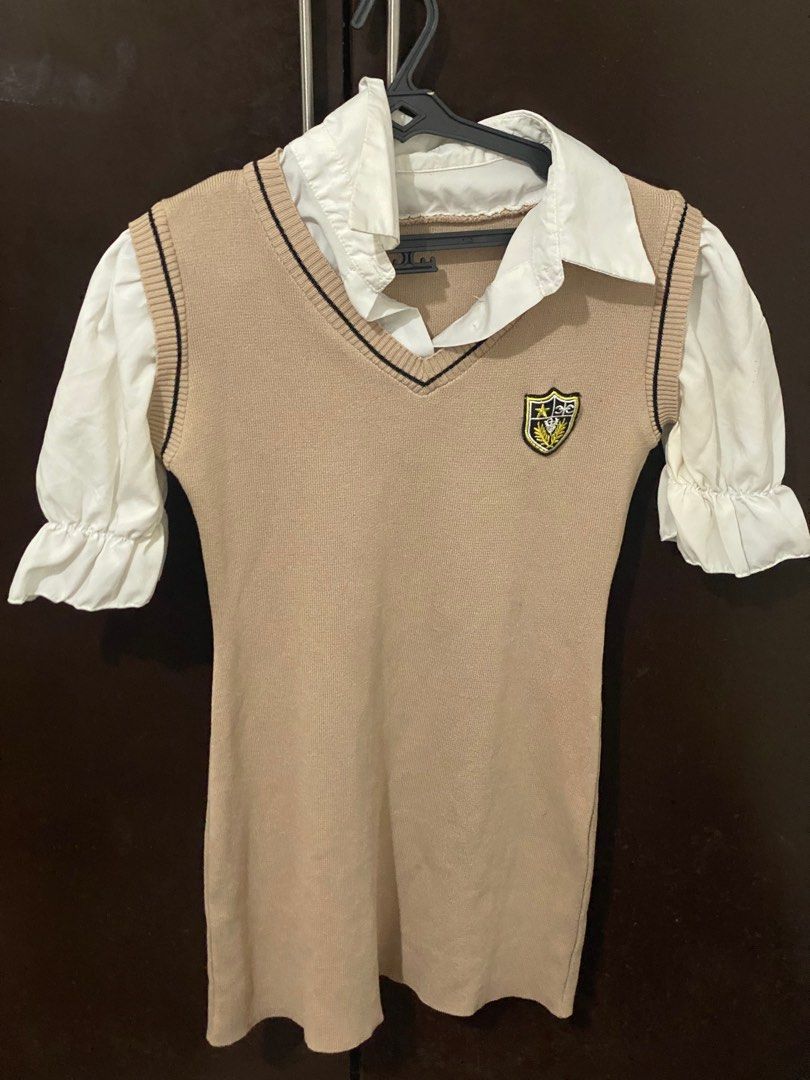 Korean Uniform Dress Cute (Category: Dresses) located in Manila. Submitted by matchatanuki (Listing ID 1441708519, Image 1). Description: Price is negotiable. Just decluttering :) Korean Uniform-like Cute dress Can fit Small to Medium. Work by 5’2 43kg.